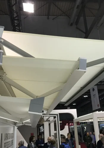 tende-a-braccia-estensibili-06