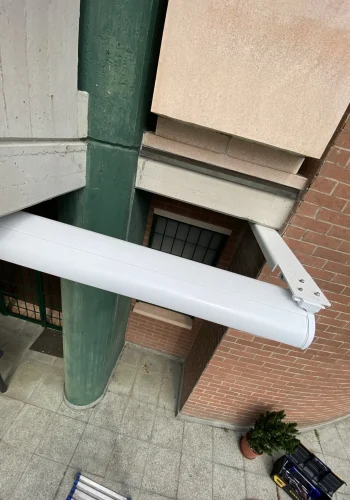 tende-a-braccia-estensibili-37