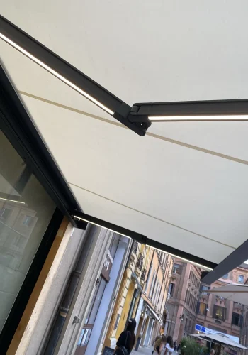 tende-a-braccia-estensibili-51