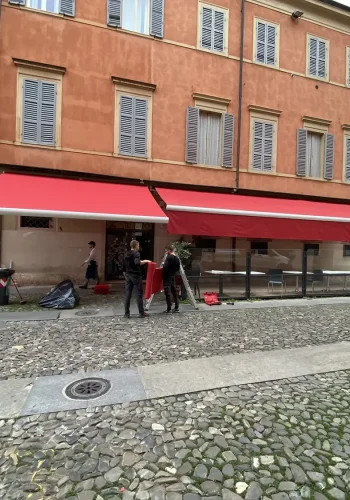 tende-a-braccia-estensibili-64