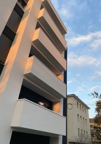 tende-a-braccia-estensibili-75